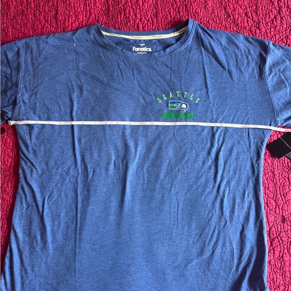 Seahawks fan shirt-old school - Picture 7 of 7